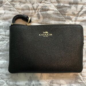 Authentic COACH Black Corner Zip Wristlet